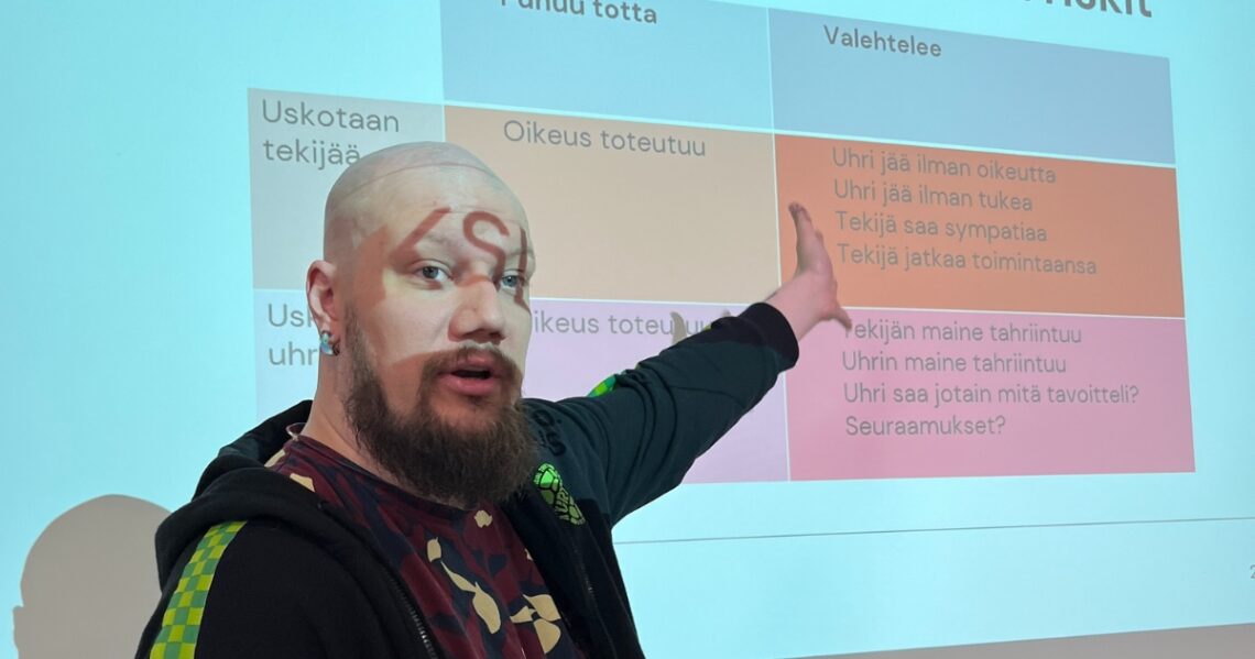 HäirintäyhdsyhenkilökoulutusArtikkeli